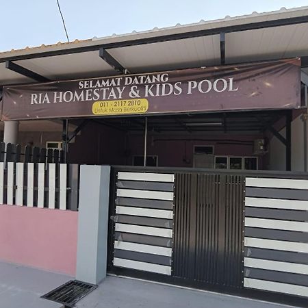 Ria Homestay & Kolam Алор-Сетар Экстерьер фото